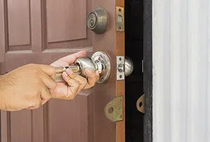 Locksmith Of Miami Miami, FL 305-894-9382 - emergency-locksmith-opening